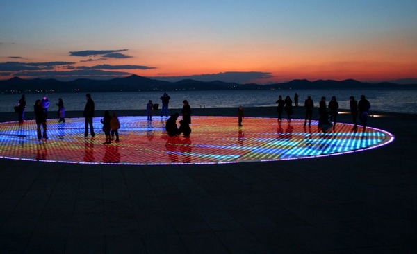 L'étrange dalle Disco de Zadar