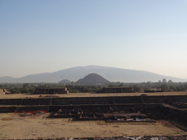 Teotihuacan, au petit matin